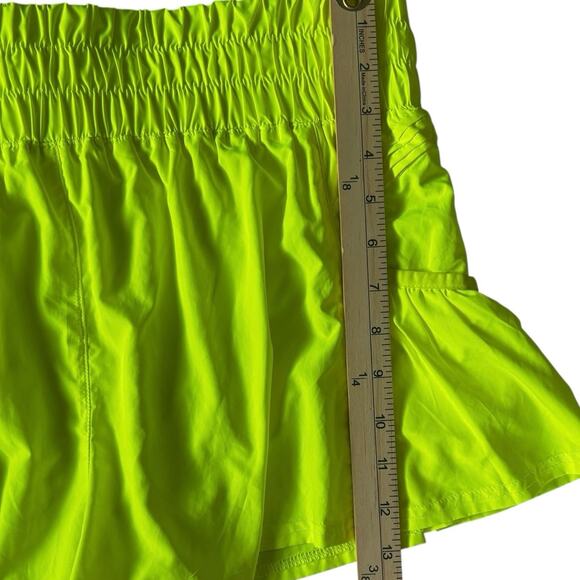 FP Movement The Way Home Shorts Neon Yellow Large Lined Active Running Gym - Picture 12 of 13